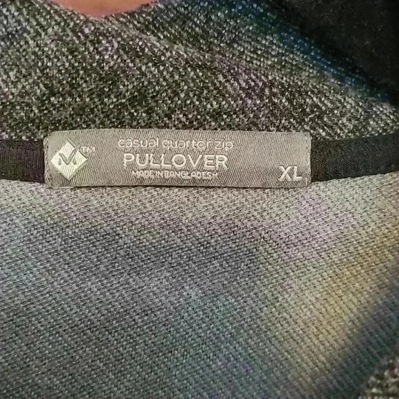 Heather Grey 1/4 Zip - Picture 4 of 8